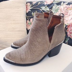 Tan Jeffrey Campbell Cromwell ankle boots